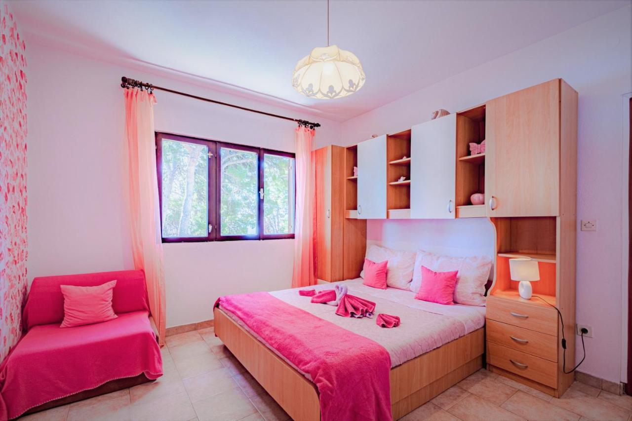 Beachfront Apartments Kate Orebić Buitenkant foto