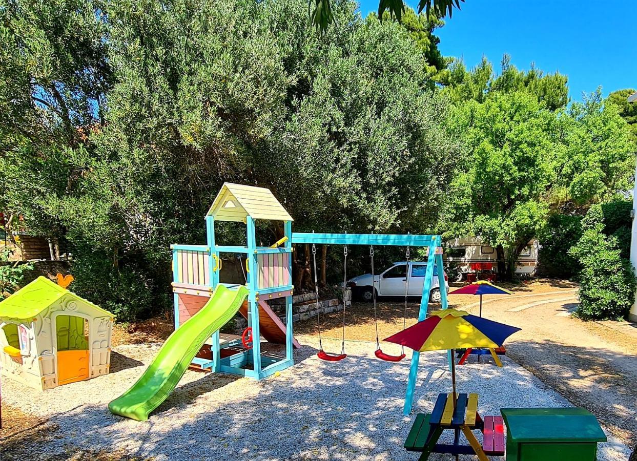 Beachfront Apartments Kate Orebić Buitenkant foto